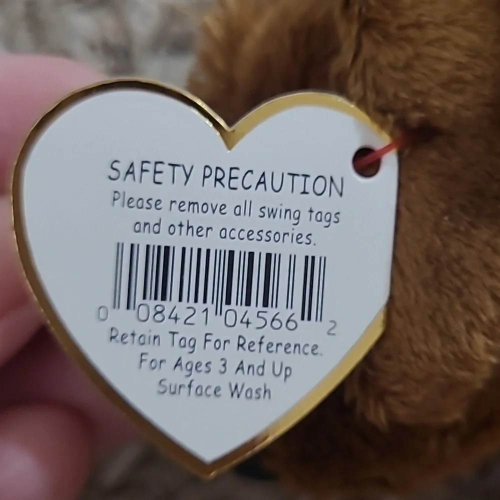 Ty Beanie Babies “Seadog” the Newfoundland Dog - Picture 5 of 9